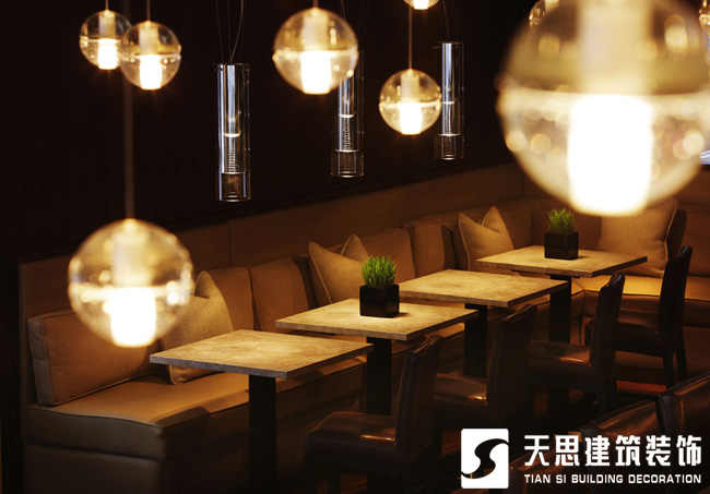 <a href=http://m.xbptm.cn/anli/ target=_blank class=infotextkey>合肥工裝</a>公司